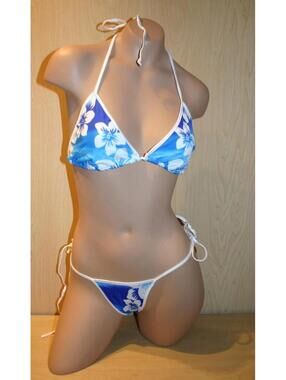 BODYZONE VINTAGE floral print tri top and scrunch butt bottom NWT